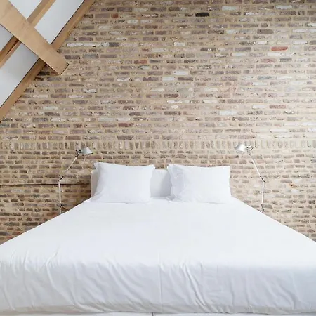 Cour 8 Lofts Landhuis *