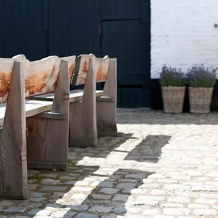 Gospodarstwo wiejskie Cour 8 Lofts